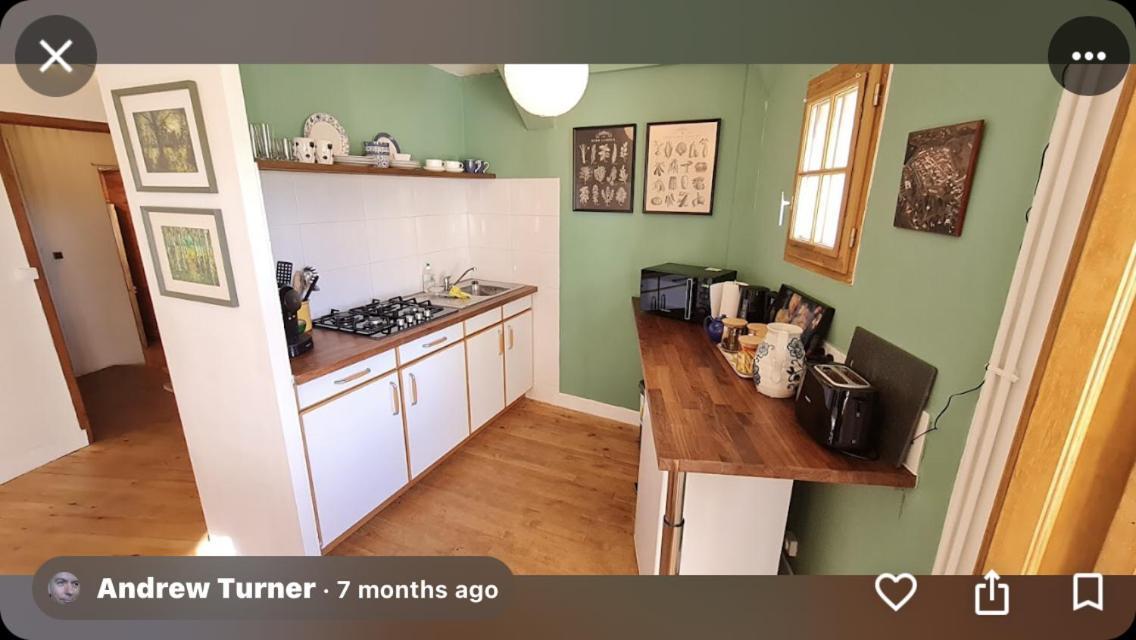 Jasmin 1 Jeanne D Albret Apartment